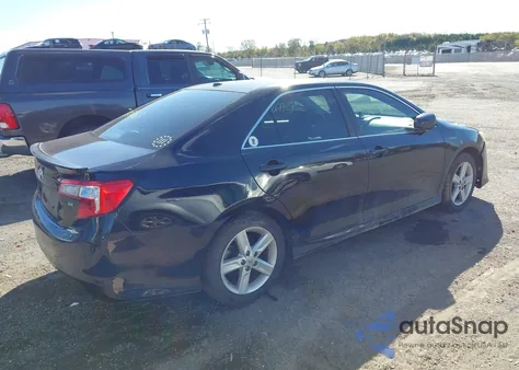 2012 Toyota Camry Se z USA, uszkodzony, nr VIN 4T1BF1FK6CU148975